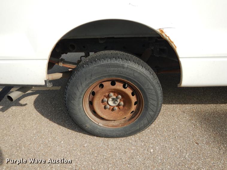 image for item DE1736 2005 Ford F150 SuperCab pickup truck