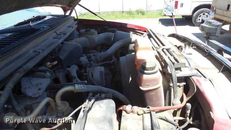 image for item DE2612 1999 Ford F250 Super Duty pickup truck