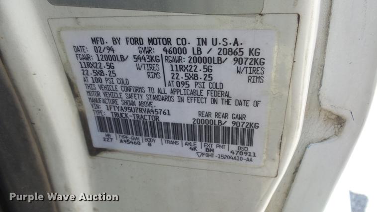 image for item DE2614 1994 Ford LTLA9000 AeroMax 120 semi truck