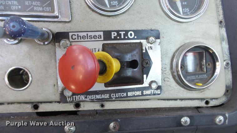 image for item DE2614 1994 Ford LTLA9000 AeroMax 120 semi truck