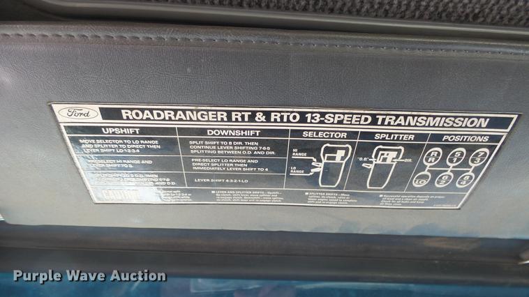 image for item DE2614 1994 Ford LTLA9000 AeroMax 120 semi truck