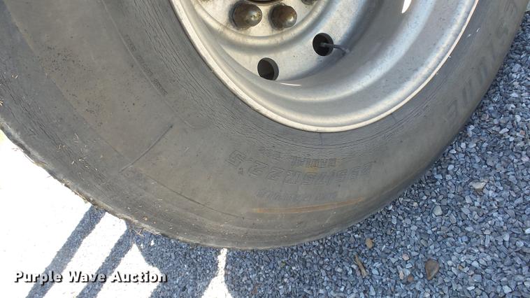 image for item DE2614 1994 Ford LTLA9000 AeroMax 120 semi truck