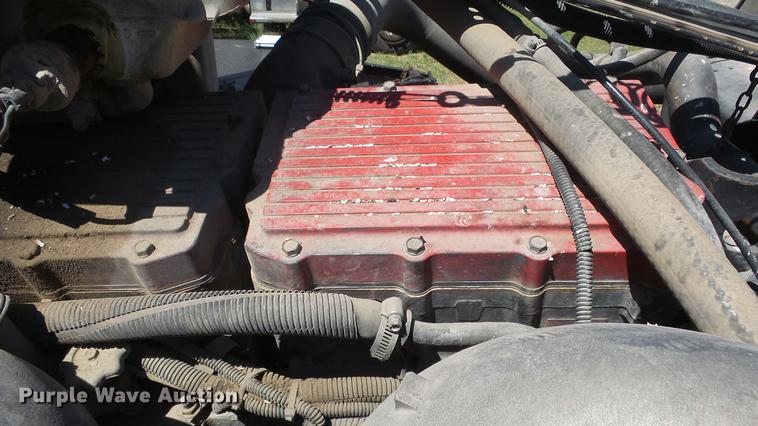 image for item DE2614 1994 Ford LTLA9000 AeroMax 120 semi truck