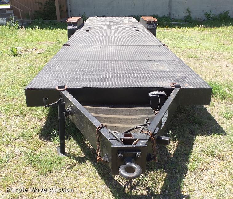 image for item DE2615 1994 Bradtec utility trailer