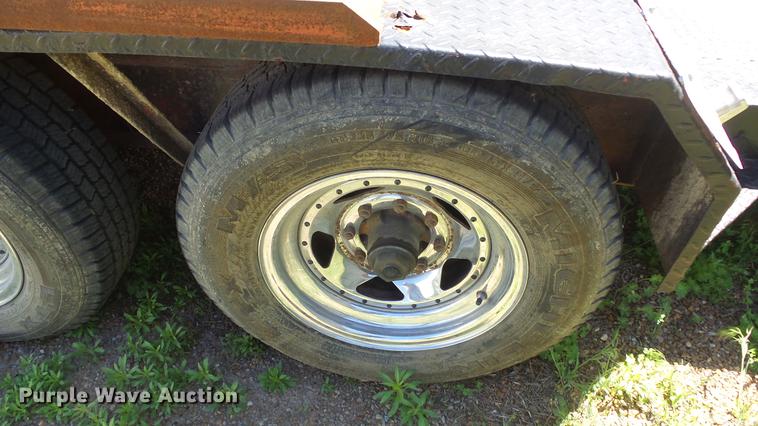 image for item DE2615 1994 Bradtec utility trailer