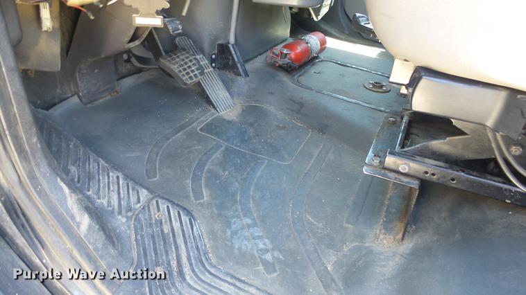 image for item DE2616 2006 Freightliner M2 106 wrecker truck