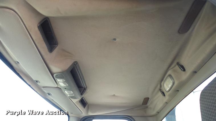 image for item DE2616 2006 Freightliner M2 106 wrecker truck