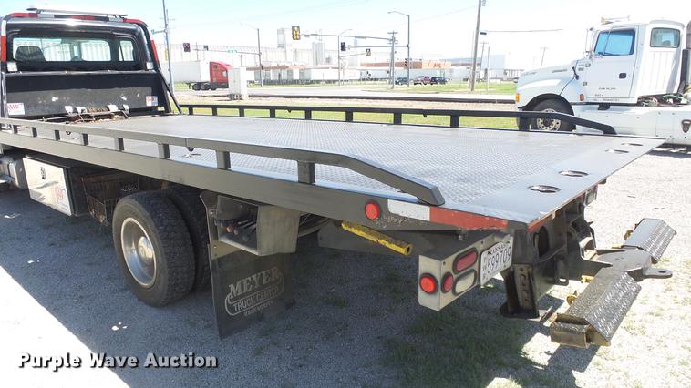 image for item DE2616 2006 Freightliner M2 106 wrecker truck