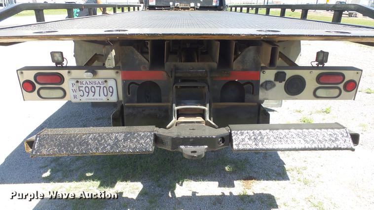 image for item DE2616 2006 Freightliner M2 106 wrecker truck