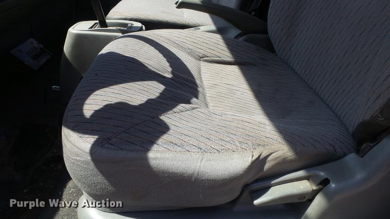 image for item DE2620 1999 Mitsubishi Fuso FH rollback truck