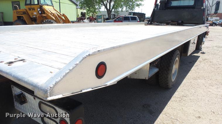image for item DE2620 1999 Mitsubishi Fuso FH rollback truck