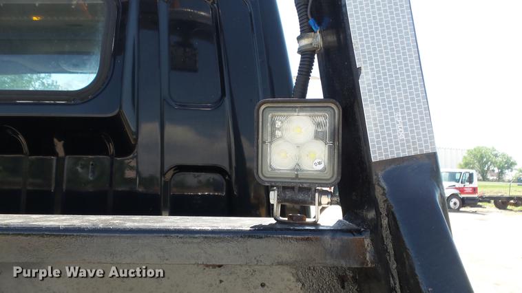 image for item DE2620 1999 Mitsubishi Fuso FH rollback truck