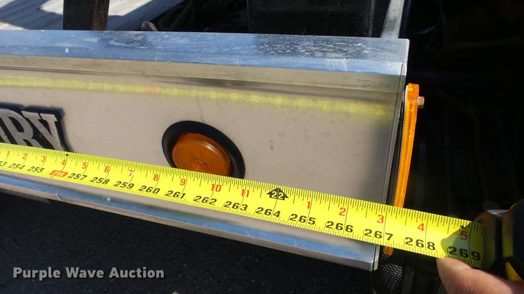 image for item DE2620 1999 Mitsubishi Fuso FH rollback truck