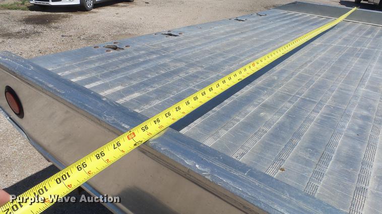 image for item DE2620 1999 Mitsubishi Fuso FH rollback truck