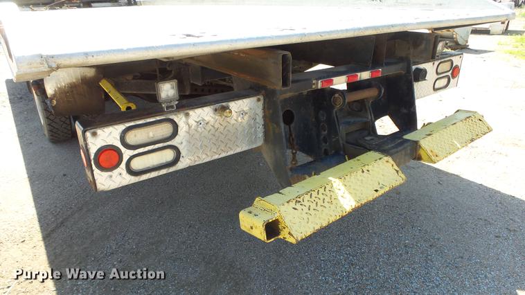 image for item DE2620 1999 Mitsubishi Fuso FH rollback truck