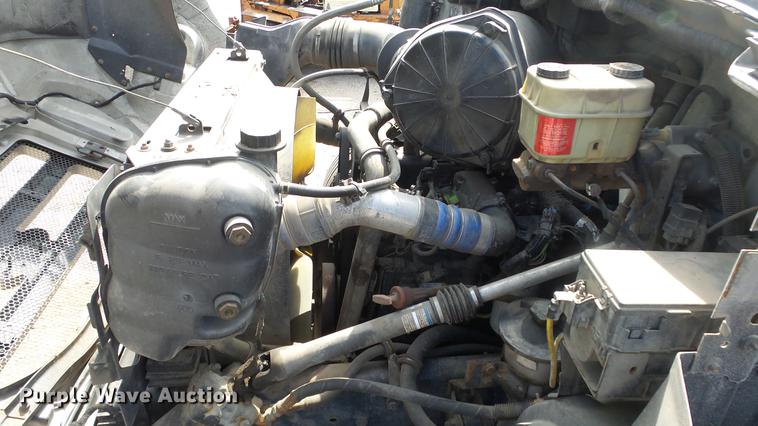 image for item DE2627 2004 Ford F650 Super Duty rollback truck