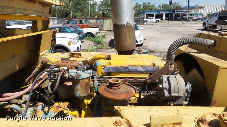 image for item DE2629 Michigan 55GM wheel loader