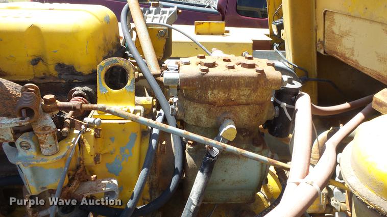 image for item DE2629 Michigan 55GM wheel loader