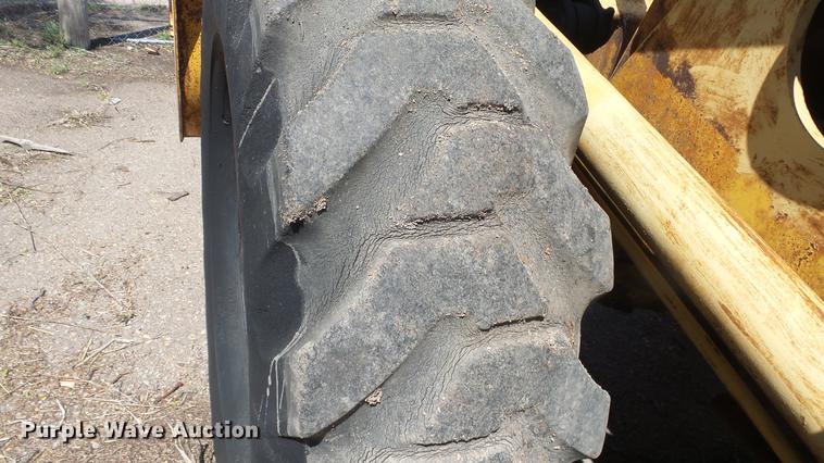 image for item DE2629 Michigan 55GM wheel loader