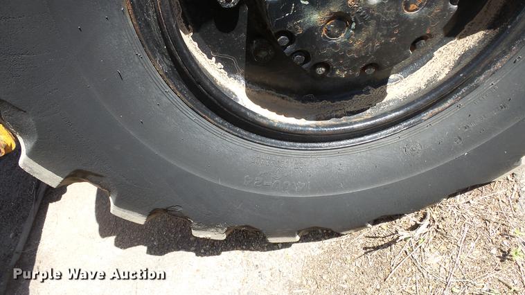 image for item DE2629 Michigan 55GM wheel loader