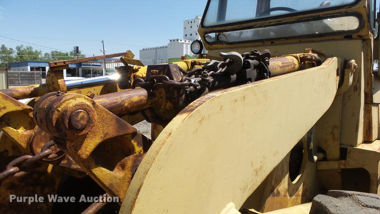 image for item DE2629 Michigan 55GM wheel loader