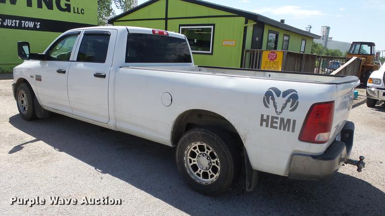 image for item DE2631 2011 Dodge Ram 2500 Quad Cab pickup truck