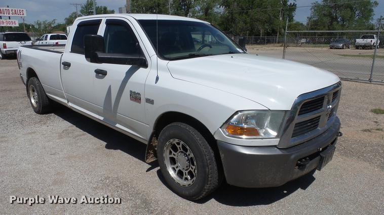 image for item DE2631 2011 Dodge Ram 2500 Quad Cab pickup truck