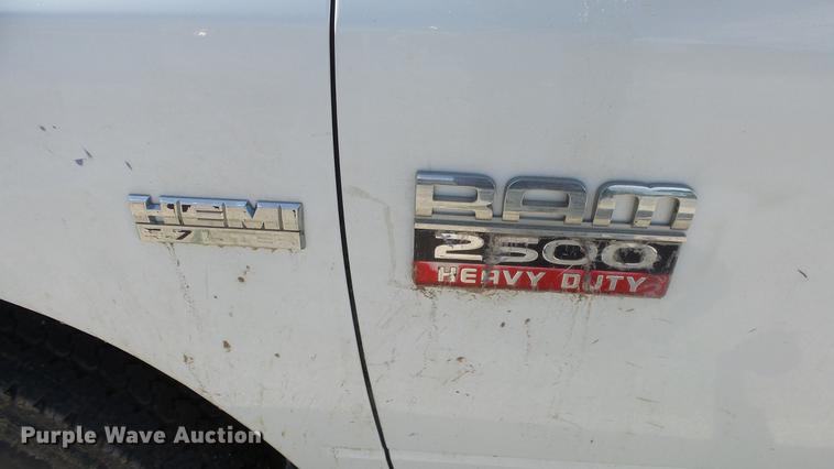 image for item DE2631 2011 Dodge Ram 2500 Quad Cab pickup truck