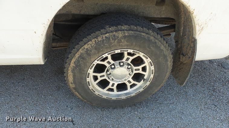 image for item DE2631 2011 Dodge Ram 2500 Quad Cab pickup truck