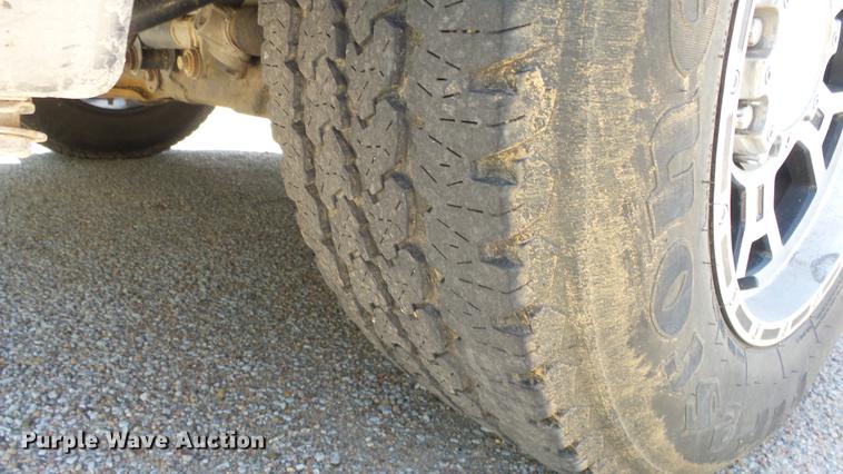 image for item DE2631 2011 Dodge Ram 2500 Quad Cab pickup truck