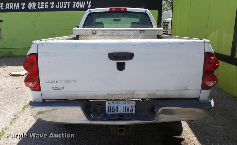 image for item DE2632 2007 Dodge Ram 2500 Quad Cab pickup truck