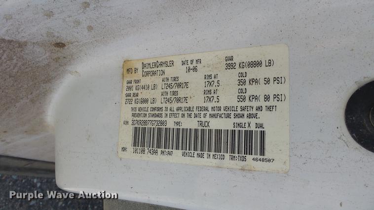 image for item DE2632 2007 Dodge Ram 2500 Quad Cab pickup truck