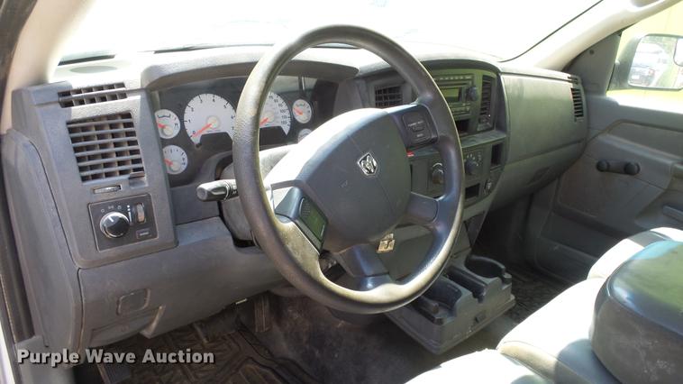 image for item DE2632 2007 Dodge Ram 2500 Quad Cab pickup truck