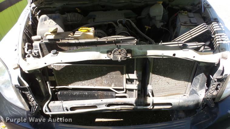 image for item DE2632 2007 Dodge Ram 2500 Quad Cab pickup truck