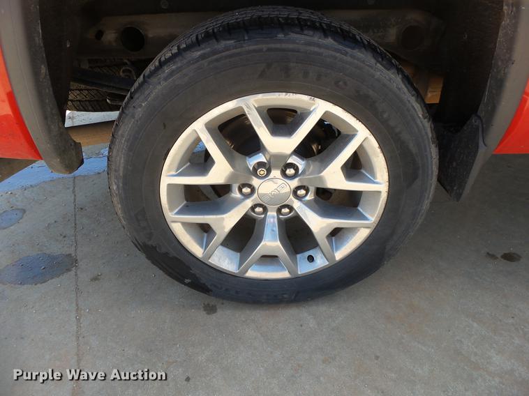 image for item DE3652 2014 GMC Sierra 1500 SLT Crew Cab pickup truck