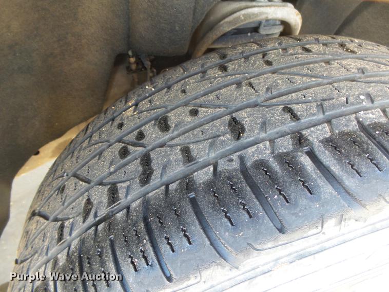 image for item DE3652 2014 GMC Sierra 1500 SLT Crew Cab pickup truck