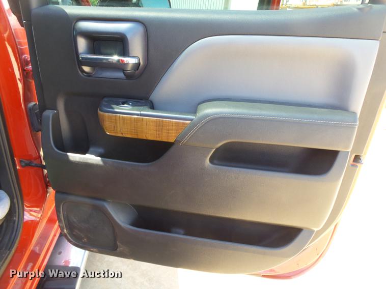 image for item DE3652 2014 GMC Sierra 1500 SLT Crew Cab pickup truck