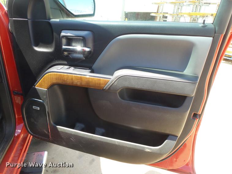 image for item DE3652 2014 GMC Sierra 1500 SLT Crew Cab pickup truck