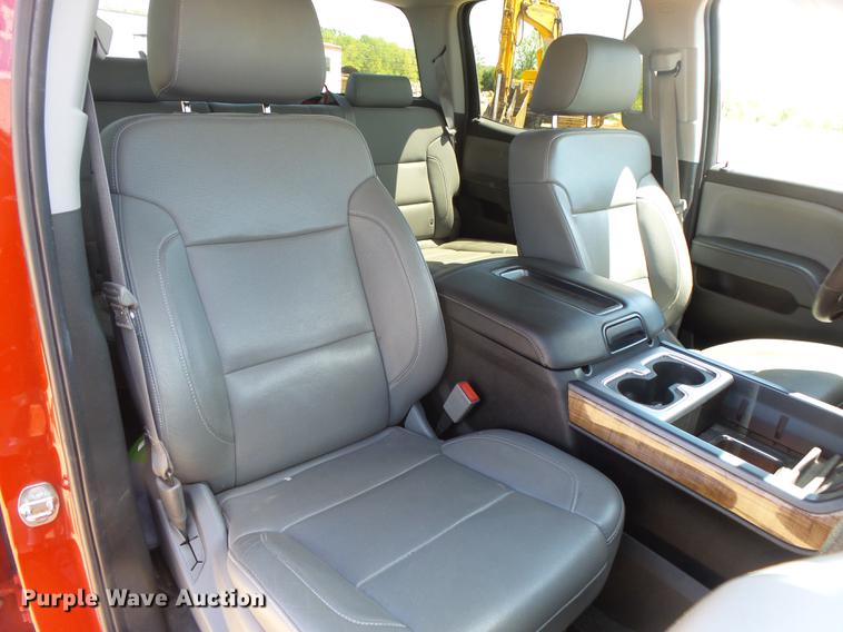 image for item DE3652 2014 GMC Sierra 1500 SLT Crew Cab pickup truck