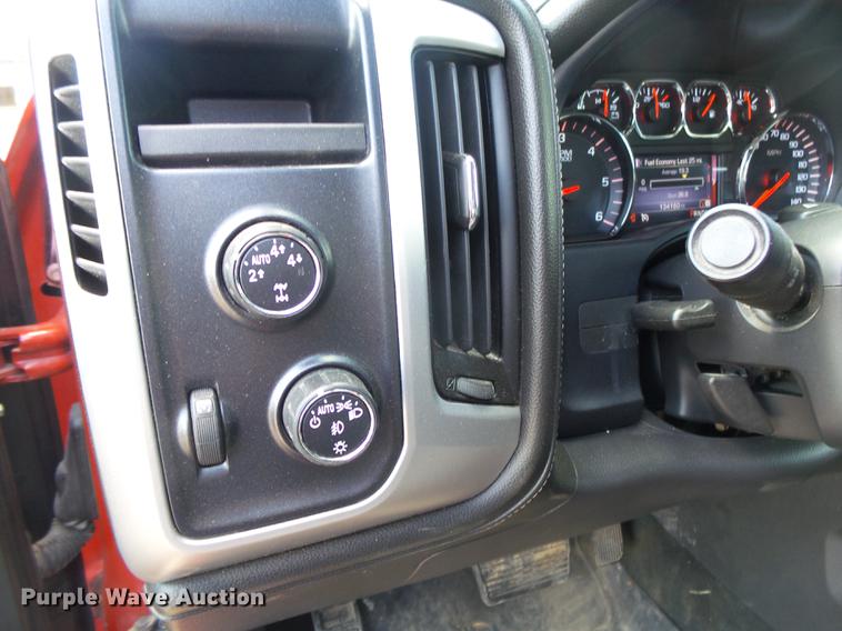 image for item DE3652 2014 GMC Sierra 1500 SLT Crew Cab pickup truck