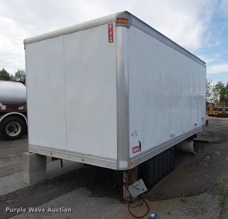 image for item DE3657 Kidron refrigerated box bed