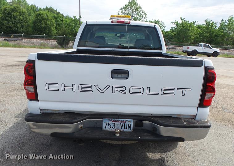 image for item DE3658 2006 Chevrolet Silverado 1500 Ext. Cab pickup truck