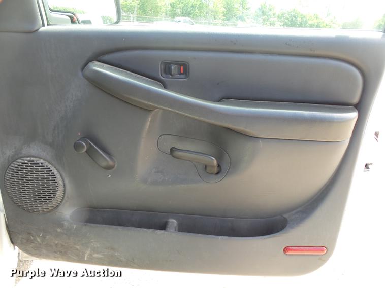 image for item DE3658 2006 Chevrolet Silverado 1500 Ext. Cab pickup truck