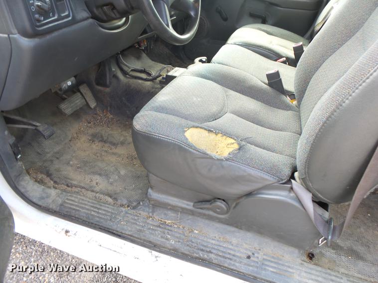 image for item DE3658 2006 Chevrolet Silverado 1500 Ext. Cab pickup truck