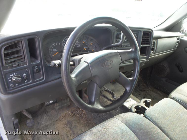 image for item DE3658 2006 Chevrolet Silverado 1500 Ext. Cab pickup truck