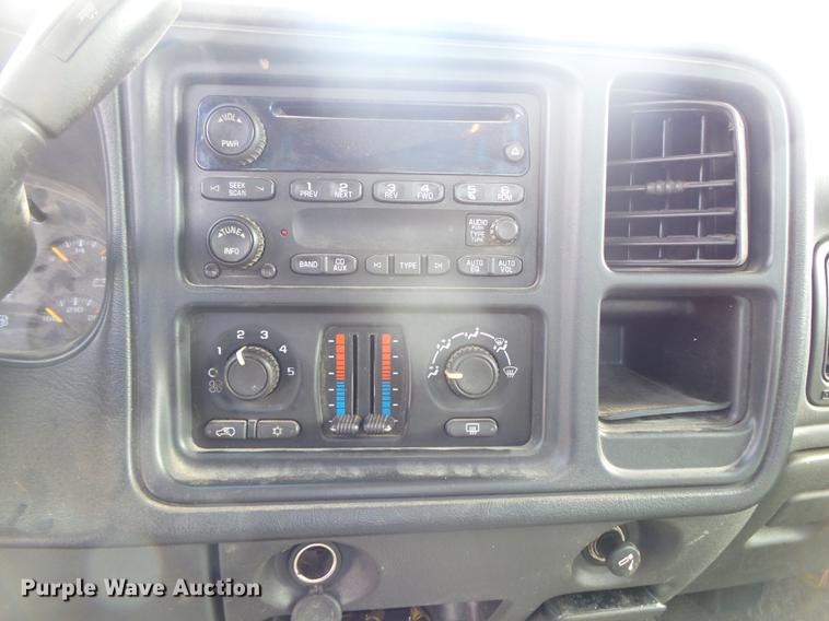 image for item DE3658 2006 Chevrolet Silverado 1500 Ext. Cab pickup truck