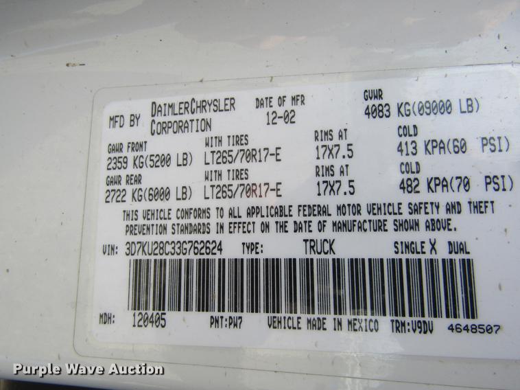 image for item DE6812 2003 Dodge Ram 2500 Quad Cab pickup truck