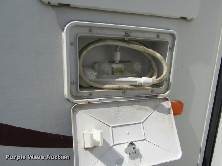 image for item DE6813 2005 Jayco Eagle camper