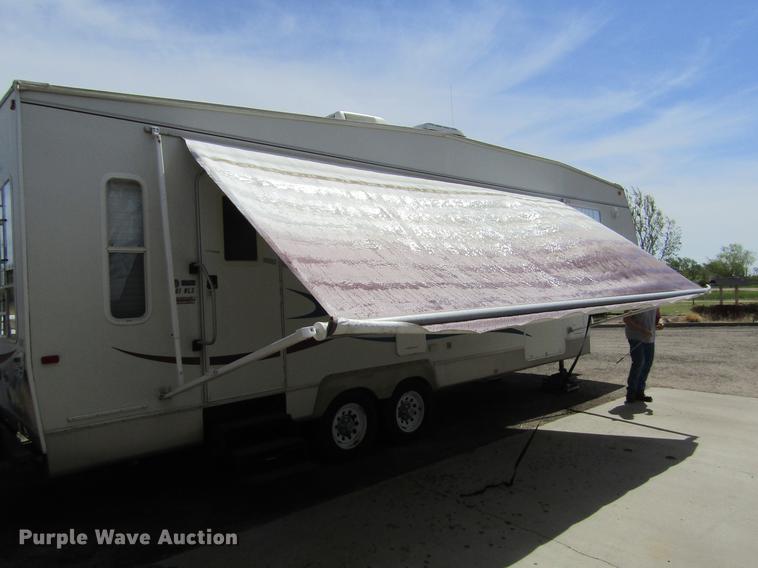 image for item DE6813 2005 Jayco Eagle camper