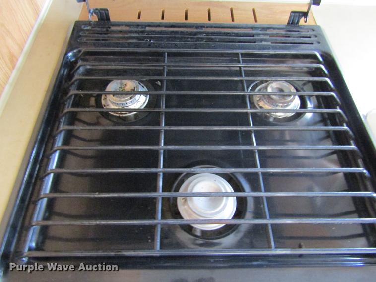 image for item DE6813 2005 Jayco Eagle camper